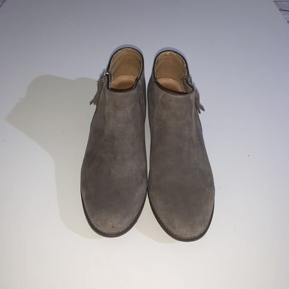 Vionic Boots Womens Size 11 Taupe Suede Serena Ankle Booties Side Zip Low Heel - Picture 4 of 9